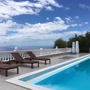 **** Hotel Golden View Albânia