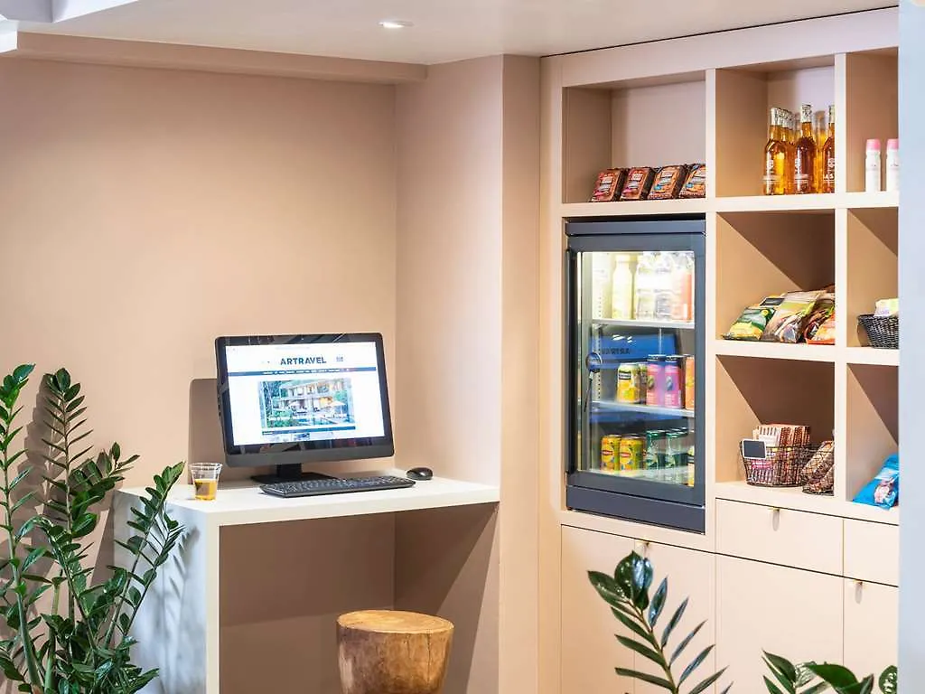 Aparthotel Adagio Paris Haussmann Champs Elysees 4*,